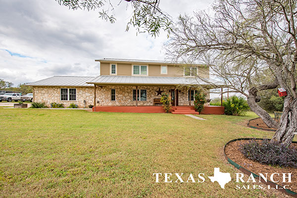 Medina County 12 Acre Ranch Image Gallery.