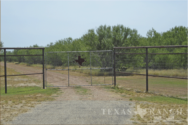 South Texas ranch 148 acres, La Salle county - image