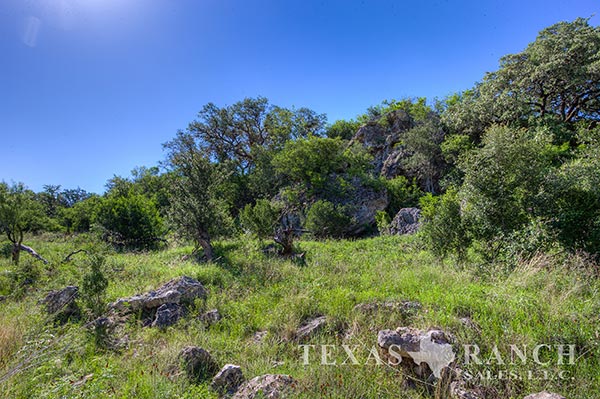 Uvalde County 203 Acre Ranch Image Gallery.