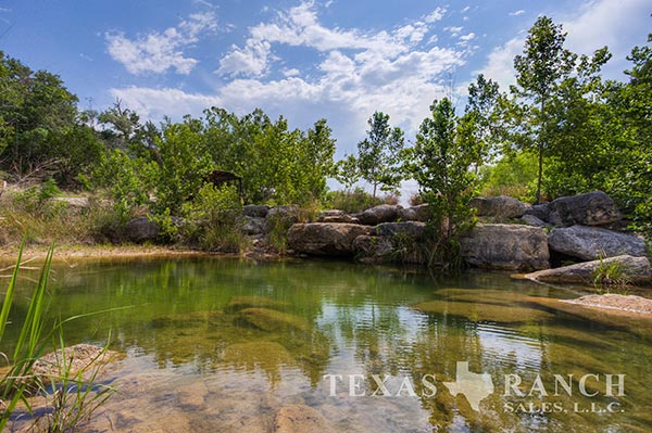 Kerr County 40 Acre Ranch Image Gallery.