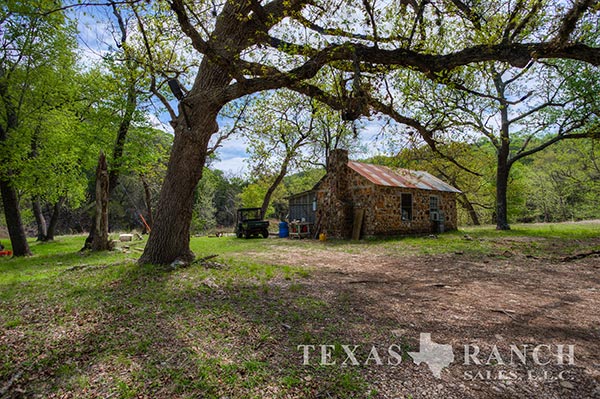 Kendall County 640 Acre Ranch Image Gallery.