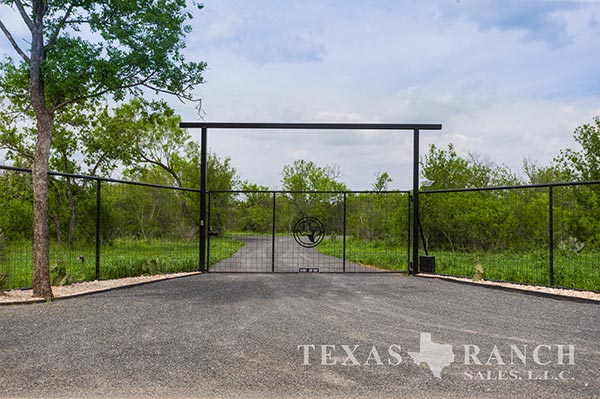 Uvalde County 645 Acre Ranch Image Gallery.