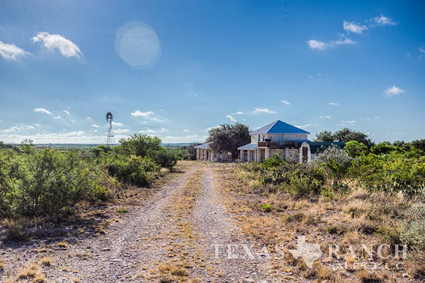 Kinney County 659 Acre Ranch Image Gallery.
